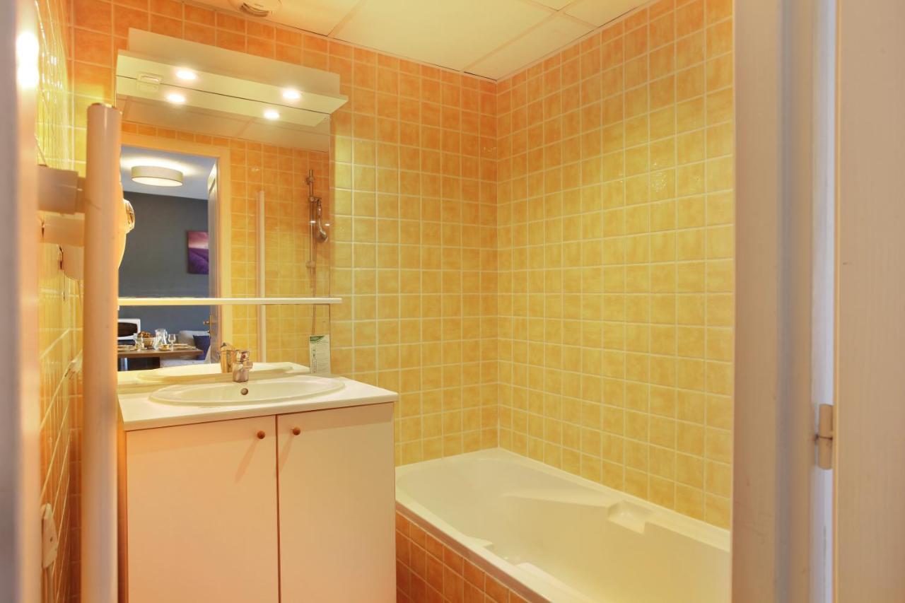 Gréoux-les-Bains Residence Odalys La Licorne De Haute Provence מראה חיצוני תמונה