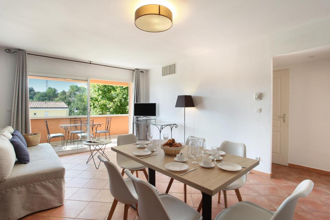 Gréoux-les-Bains Residence Odalys La Licorne De Haute Provence מראה חיצוני תמונה