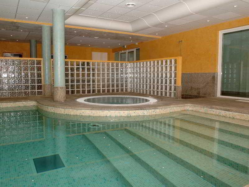Gréoux-les-Bains Residence Odalys La Licorne De Haute Provence מראה חיצוני תמונה